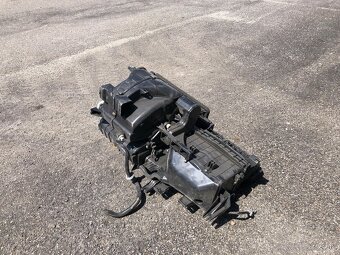 Kurenie Kia Ceed - 2