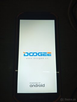 Predám telefón DOOGEE D40 IP68 - 2