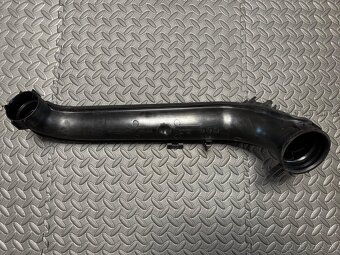 Tlaková trubka sania pre motor TSi - 2