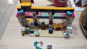 Lego friends Andrein obchod s doplnkami - 2