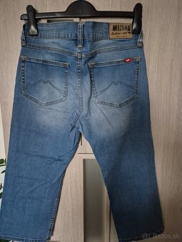Predám dámske nohavice trojštvrťové  Tom Tailor - 2