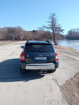 Jeep Compass - 2