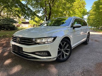Volkswagen Passat Variant 2.0 TDI EVO Elegance DSG - 2