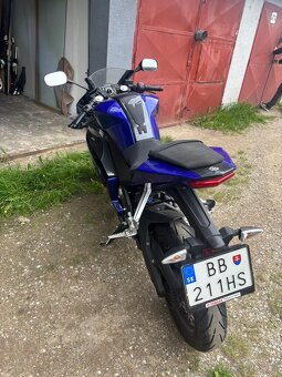 Yamaha YZF-125 - 2