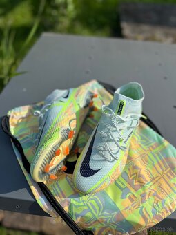 Kopačky nike - 2