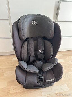 Autosedačka Maxi Cosi Titan Nomad Black - 2