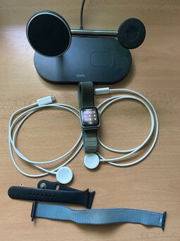 Apple Watch SE + príslušenstvo - 2
