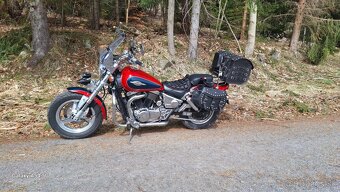 Suzuki Marauder VZ 800 - 2