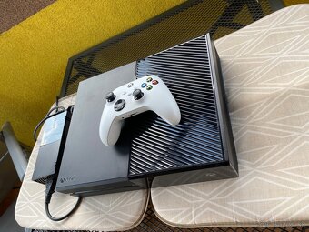Xbox One 500Gb - 2