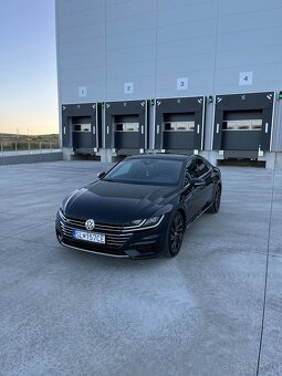 Volkswagen Arteon 2.0 TDI SCR BMT R-Line DSG - 2