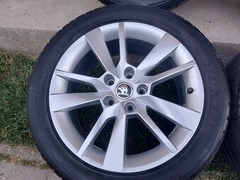 5x112 7Jx17 ET49 - disky original ŠKODA model TRIUS - 2