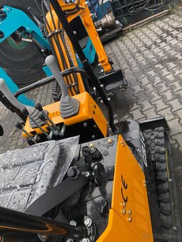 Mini Bager 1000kg nove - 2