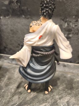 Predám figurku Sasuke uchiha - 2