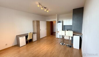 Bratislava V Garsonka s loggiou (34,73 m²) na ulici Fedinova - 2