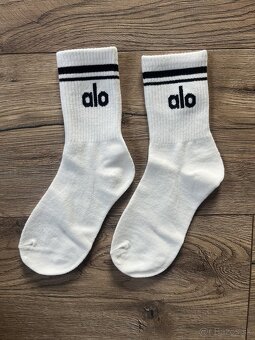 Damske ponozky zn. Alo,v ciernej a bielej farbe,37-41 - 2