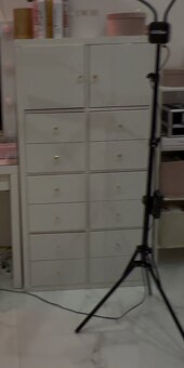 Kallax leskla biela - policovy diel 8x2 ikea komoda policka - 2