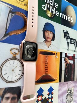 Predám hodinky Apple watch series 5 - 2