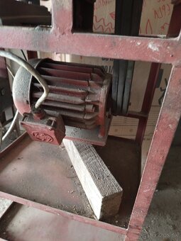 Dvojkotúčová brúska - 2