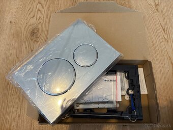 Geberit WC splachovac - 2