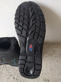 Zateplená pracovná obuv - 2