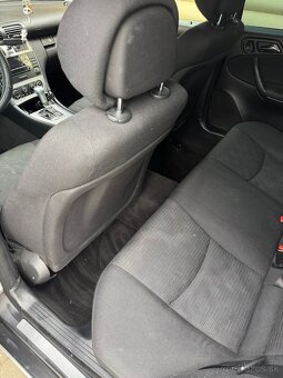 Mercedes-Benz C220 W203 - 2