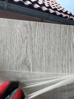 Predám dvere dub strieborný 60P - 2