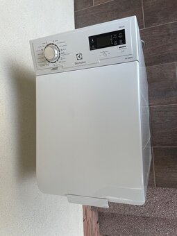 Automaticka práčka elektrolux - 2