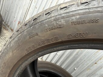 Letne pneumatiky 235/45 R18 - 2