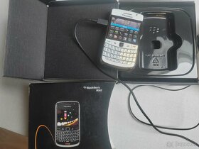 Blackberry bold 9780 - 2