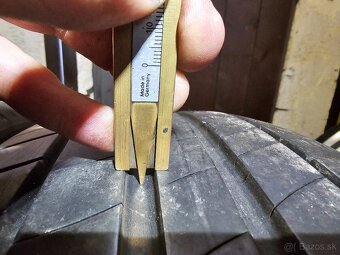 215/55R18 - 2