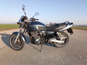Suzuki GSX 1200 Inazuma - 2