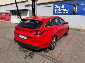 Predám Hyundai i30 1,4 T-GDI 140 COMBI STYLE. - 2