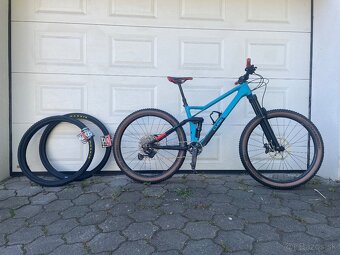 celoodpruzeny horsky bicykel CUBE stereo 140 HPC, 27,5 - 2