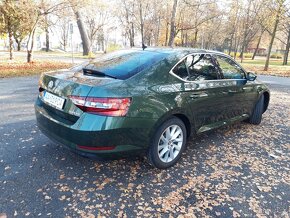 Škoda Superb 2.0 TDI 190k DSG, zelená metalíza - 2
