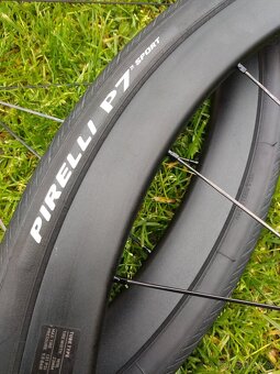 Ľahké hliníkové kolesá 1683g + plášte Pirelli, orech Sram XD - 2