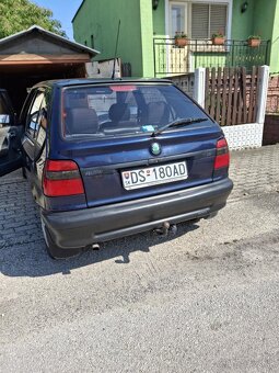 Felicia 1.3 Benzin - 2