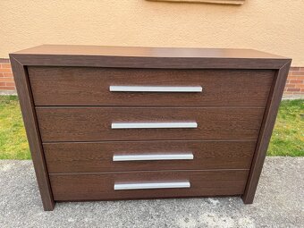 Skrinka na predaj vo farbe wenge - 2