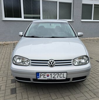 Volkswagen Golf 4 Highline 1.6 Benzín 74.kw. - 2