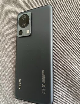 Predám mobilný telefón - Xiaomi 13 Lite 5G 8/128GB - 2