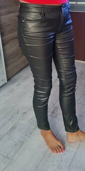 Predám dámske nohavice zn.Esprit - 2