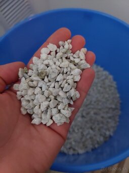 Biely štrk do akvária - 2