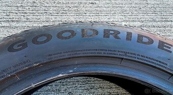 Predám pneumatiky Goodride 245/45 R19 celorocne - 2