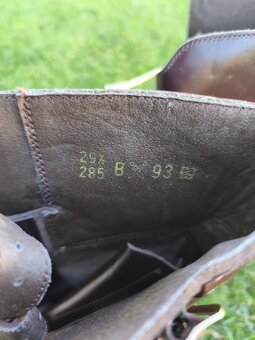 Kanady nové dôstojnícke kožené veľkosť 9,5 - 2