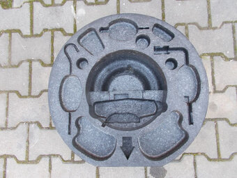 Výplň rezervy polystyrén Chevrolet Aveo - 2