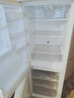 Predám chladničku LG 163cm - 2