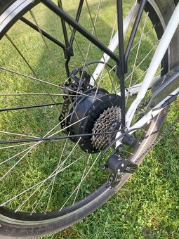 Dámsky mestský elektrobicykel - 2