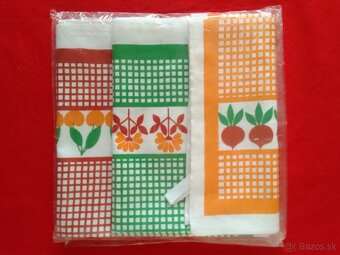 NOVÉ RETRO KUCHYNSKÉ UTIERKY - 2