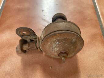 Dynamo na veterán bicykel - 2