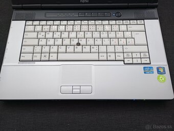 Fujitsu Lifebook e751, Intel® Core™i3 , 8gb ram RS232 ,Win7 - 2