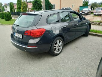 OPEL ASTRA J 1.7 CDTI 81KW - 2